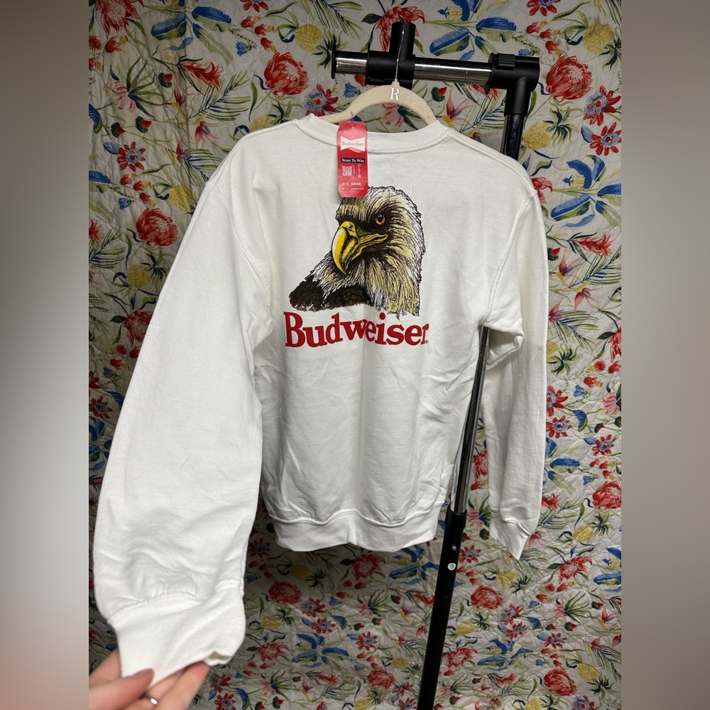 Budweiser crewneck NWT